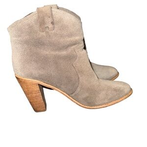 Womens JOIE Grey Suede Short Ankle Boots Shoes Size 40